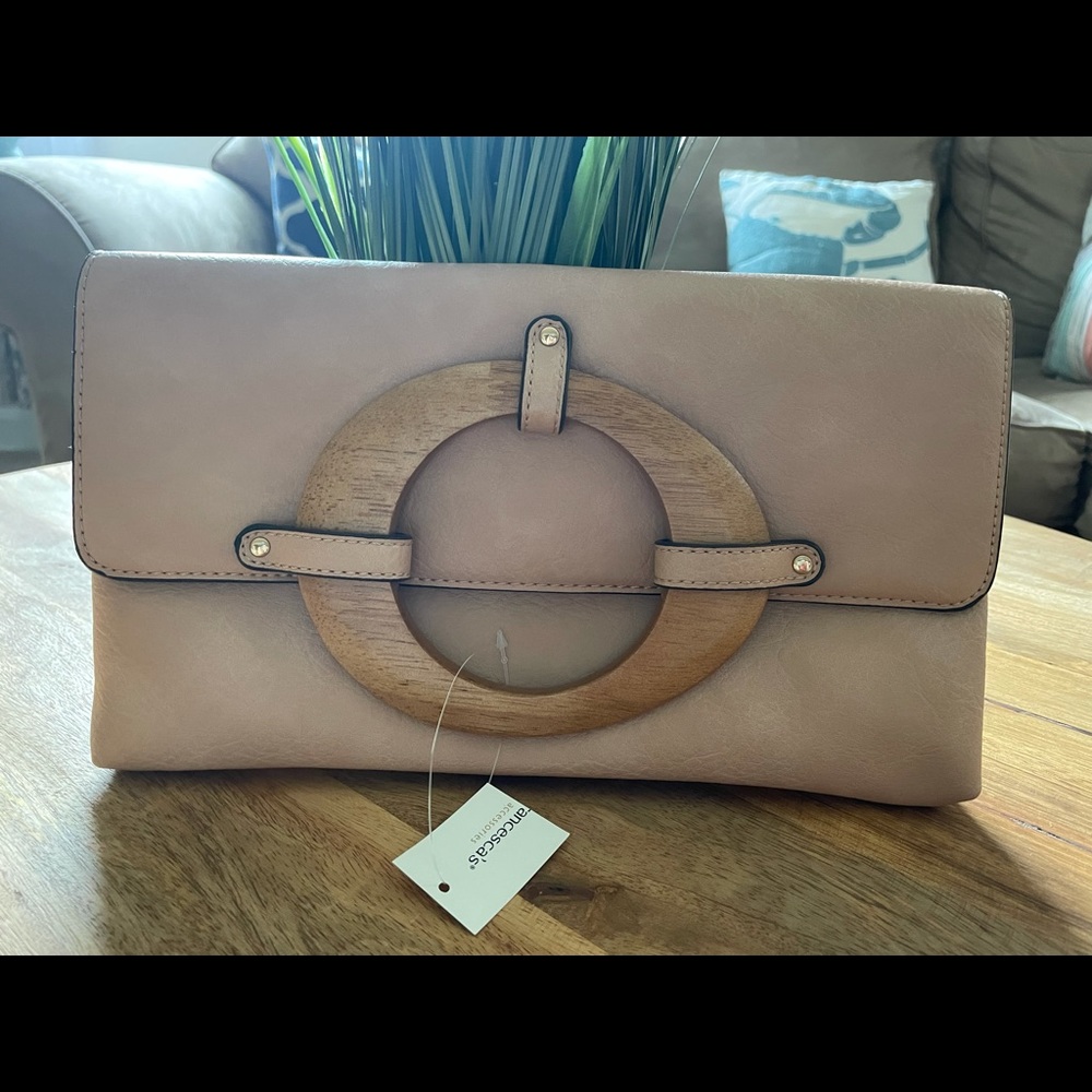 Francesca’s Collections Clutch NWT - Picture 5 of 5